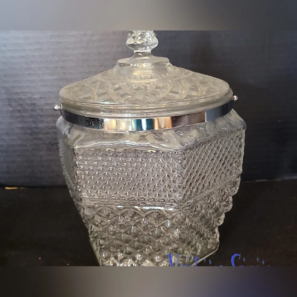 Anchor Hocking Clear Glass Lidded Jar, Ice Bucket, or Canister - Picture 3 of 5